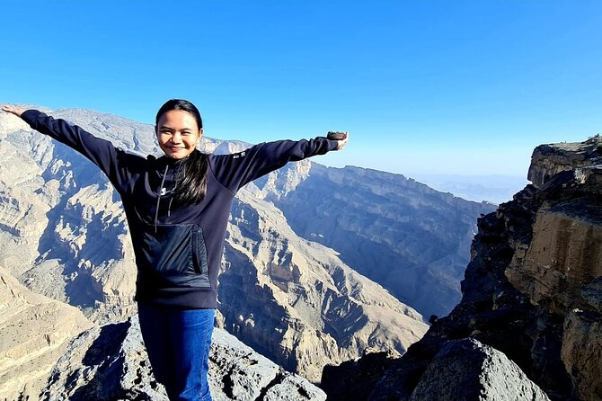 2-Days 1 Night Private Jebel Shams Tour - Fanja photo stop: a smooth start with big scenery