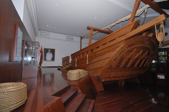 4-Days Private Jamila Sightseeing Tour - Price and value, what you get for $1,400 per person
