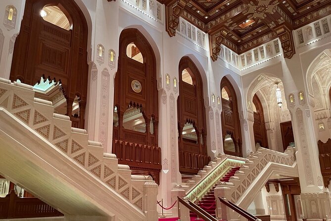 4-Hour Muscat City Tour Afternoon Till Evening - Royal Opera House Muscat: arts and culture stop without a long time sink