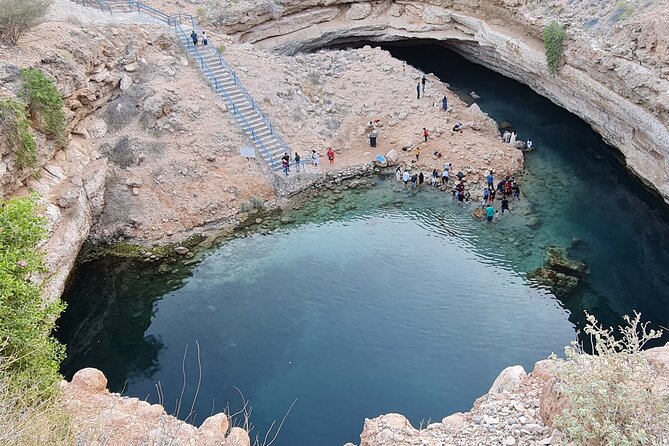 5 Days 4 Nights Oman Package Tour Mohammed - Day 4: UNESCO Zukait Tombs, Green Mountain Saiq Views, Birkat al Mouz Ruins, and the Aflaj Irrigation Systems