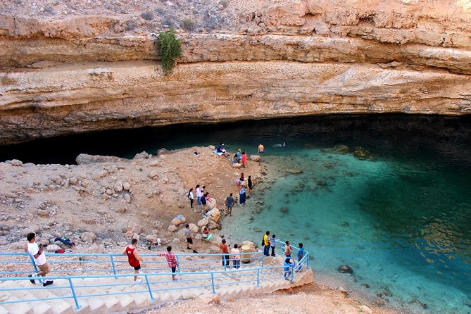 5 Days Package TOUR DINA - Private driver-guide days in Oman, and how that helps