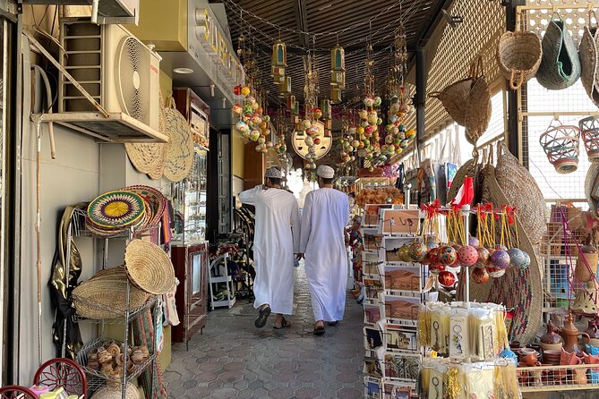 AMOUAGE: Full Day Private Tour to Nizwa and Jebel Akhdar - Lunch, snacks, and the AC vehicle that keeps you moving