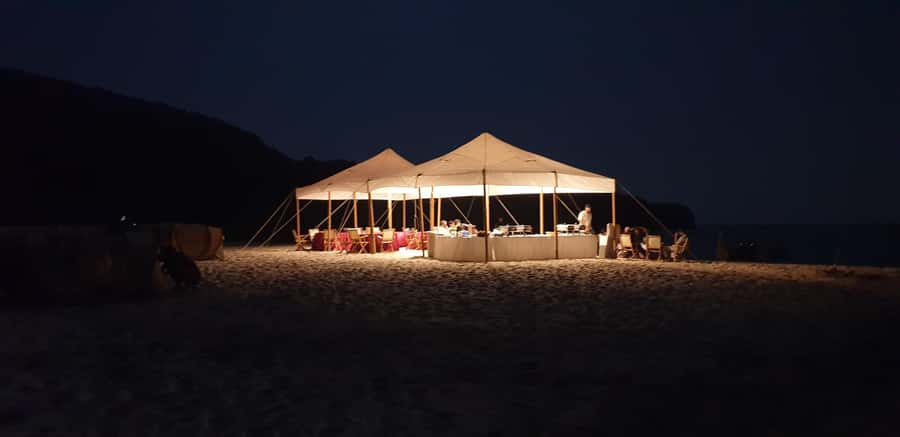 Camping to the Daymaniyat Islands with an overnight stay - The Speedboat Day Plan: Snorkel Stops, Then Sand Setup
