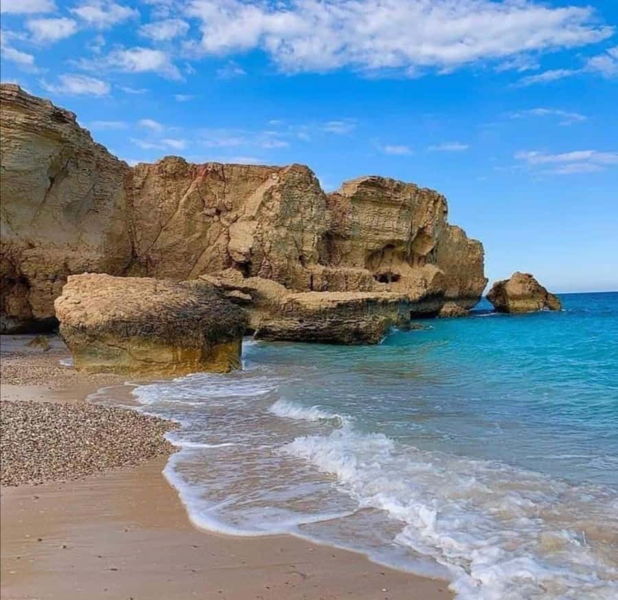 Caribian Orient (Swiming at Fazayeh Beach ) - Sahalnoot Spring: limestone rocks, cool water, and good timing
