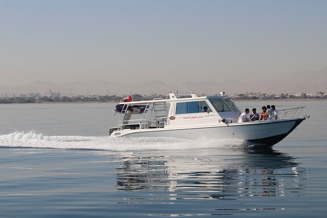 Cruises to Daymaniyat & Snorkeling - The boat time: comfort, included snacks, and a relaxed group size