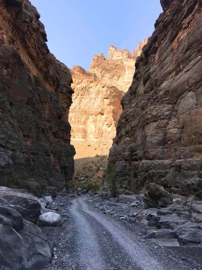 Day Trip to Jabal Shams, Wadi Nakhar, Misfat Al Abriyeen - How this private 4WD canyon day actually feels