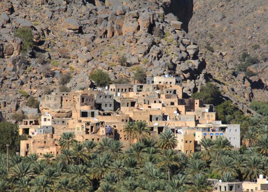 Day Trip to Jabal Shams, Wadi Nakhar, Misfat Al Abriyeen - Wadi Nakhar: the erosion valley walk you will remember