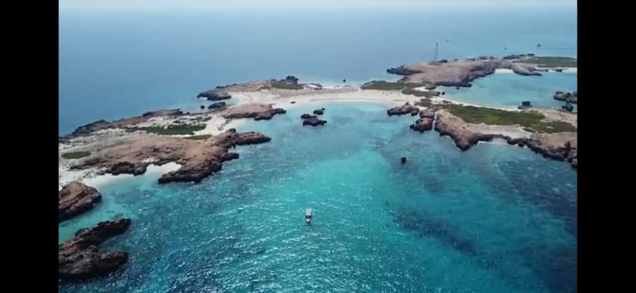 Daymaniyat Island: Snorkelling Tour with Tasty Lunch - Daymaniyat Snorkeling From Seeb Marina: Why This One Works