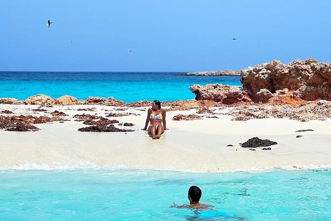 Daymaniyat Islands Snorkeling Half-Day Tour - Paddle-board and kayak time: when you want a break from snorkeling