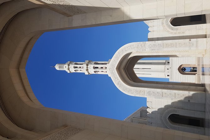 Discover Muscat - Al Alam Palace: a free royal stop that’s all about atmosphere