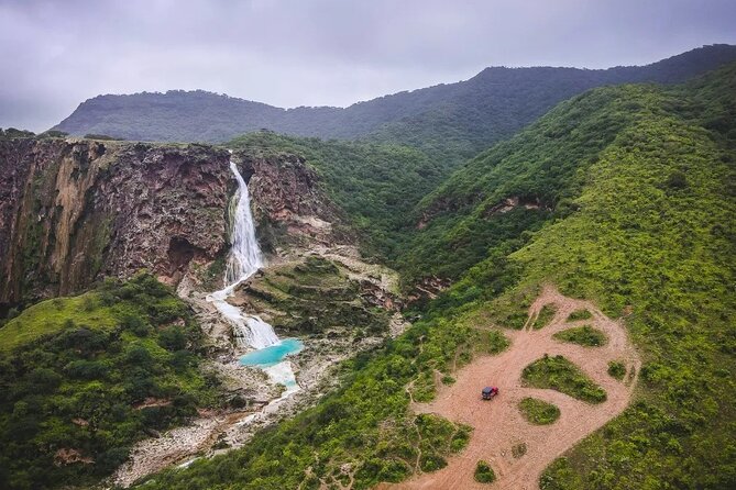 East & West Salalah Combination Tour - Darbat Waterfall, Mughsail - Mughsail Beach: Arabian Sea coastline on the western side