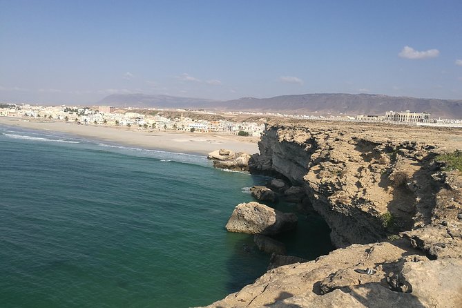 Enjoy a Full-Day Tour Uncovering East Salalah’s Hidden Gems - Stop 1: Taqah Beach palms, sea air, and that first “Dhofar wow”