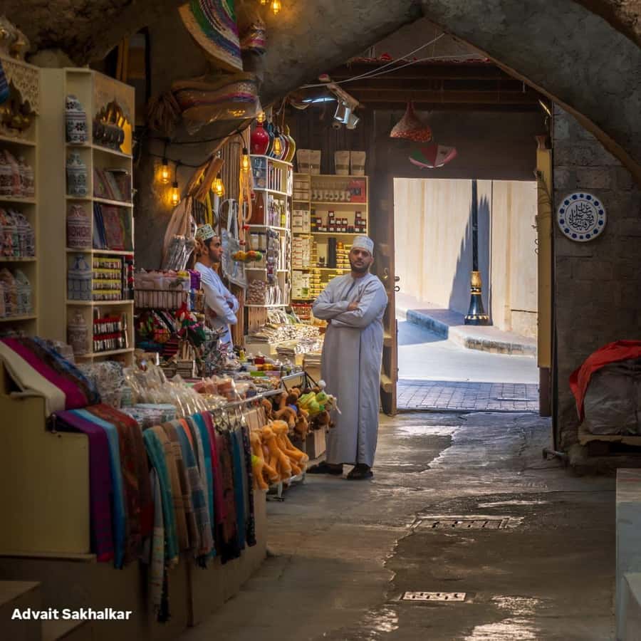 From Muscat: Full-Day to Nizwa-Misfat Al Abriyeen-Al Hamra - Who should book this tour, and who should skip it