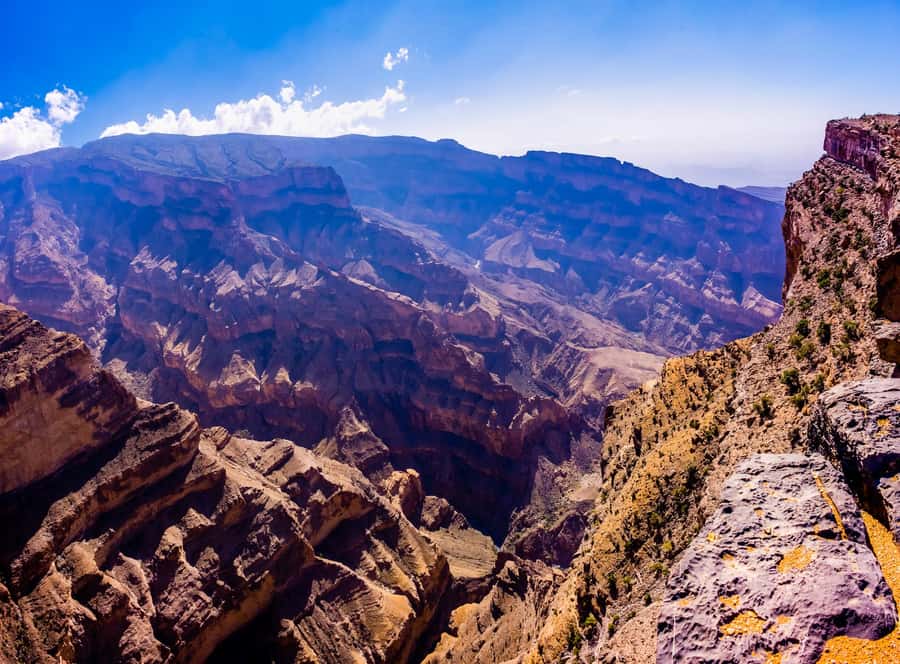 From Muscat: Nizwa and Jebel Shams Day Trip - The long Muscat drive, and how to survive it comfortably