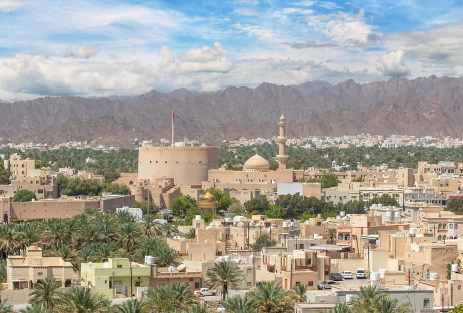 From Muscat: Nizwa and Jebel Shams Day Trip - Jebel Shams: the Mountain of the Sun and the Grand Canyon of Oman viewpoint