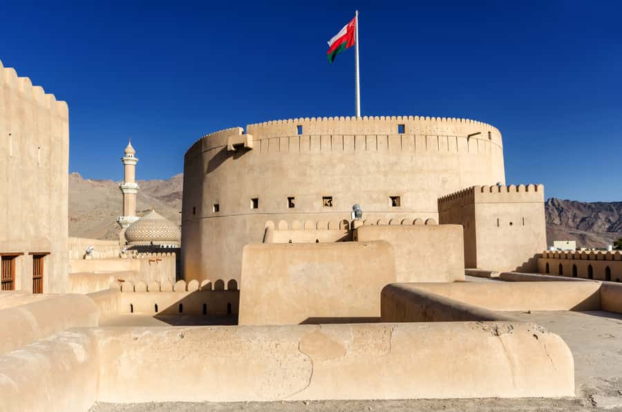 From Muscat: Nizwa and Oman's Historical Gems Tour - Muscat Pickup, Van Comfort, and the Real Timing You Should Expect