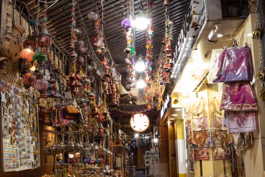 From Muscat: Nizwa Guided Tour with Optional Overnight Stay - Practical tips that make a difference