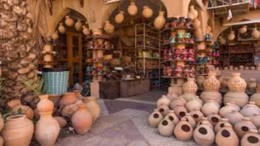 From Muscat : Nizwa & jabel alkhdar. Privat tour 4x4 - Pickup, timing, and what a 9-hour day really means
