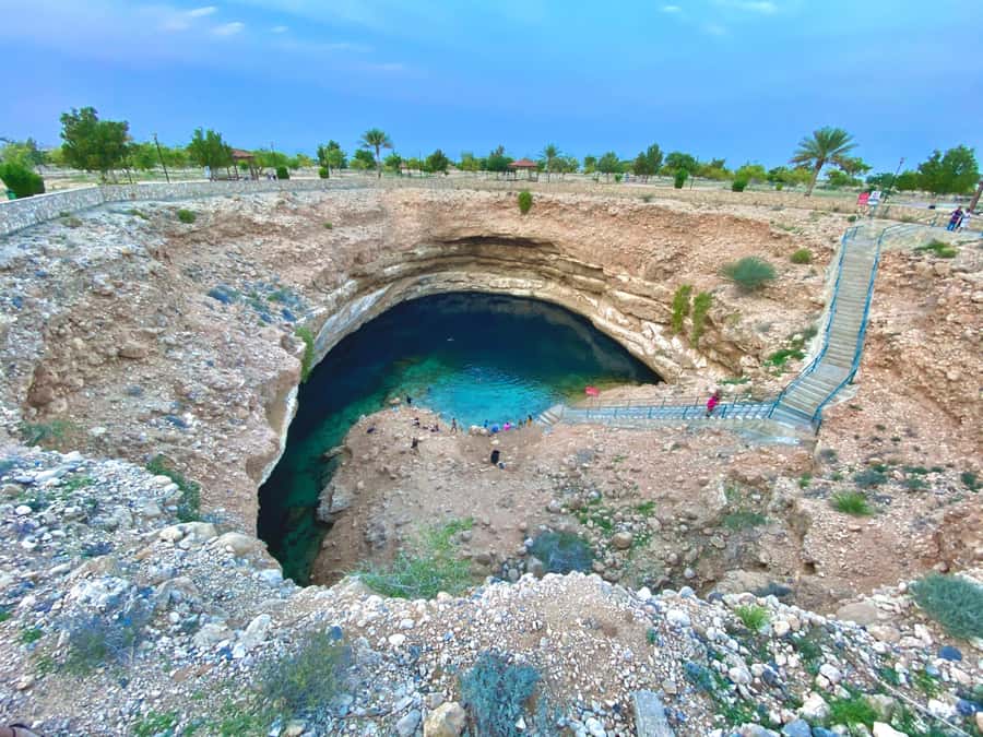 From Muscat: Wadi Shab & Bimmah Sinkhole Full-Day Tour - Key things to know before you go