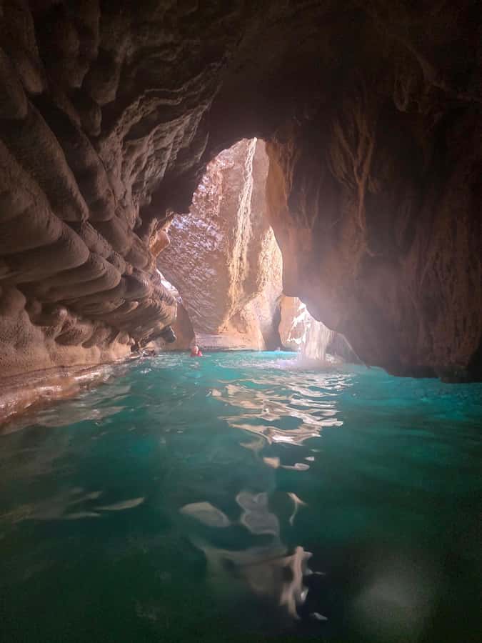 From Muscat: Wadi Shab Expedition - Price and what makes $141 good value (or not)