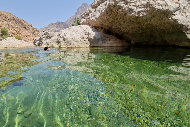 Full-Day Bimmah Sinkhole and Wadi Al Arbeieen Tour - Wadi Shab and Wadi Tiwi: photo stops that shape the tone of the afternoon