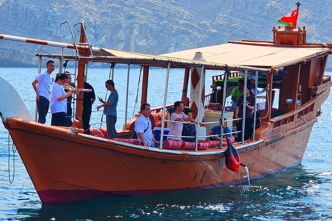 Full day Dhow: Khasab, Musandam: Dolphins, Snorkeling & Fjords - Musandam fjords by dhow: what your day is really like