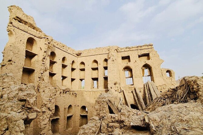 Full Day Private Nizwa/Jebel Akhdar - Birkat Al Mouz Ruins: A Short Stop That Helps You Understand the Jebel Akhdar Route