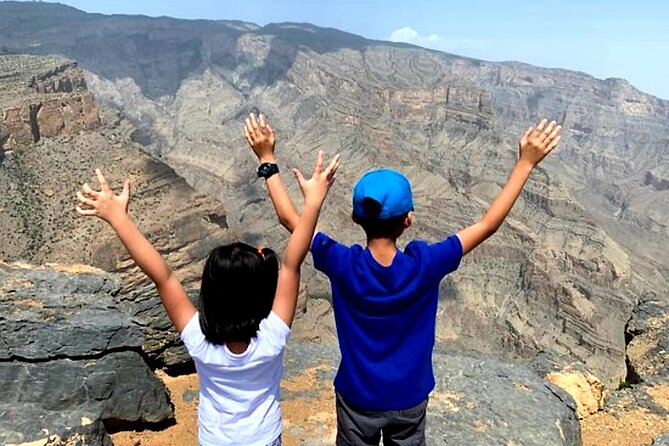 Full Day Private Tour to Nizwa and Jebel Shams from Muscat - Price and value: what $203 per person is buying you