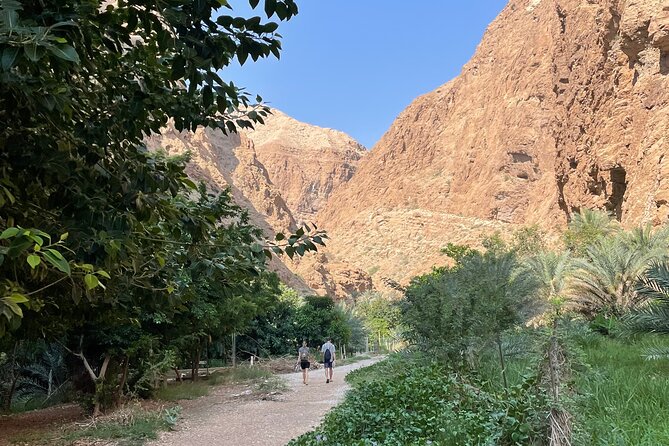 Full Day Private Tour to Wadi Shab and Bimmah Sinkhole - Food, Water, and the Real Value of What’s Included