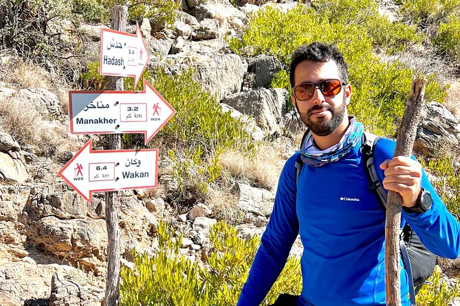 Full Day Tour from Wakan to Jebel Akhdar Trekking - Wakan Horn and Wadi Mistel: your photo stop with a real pause