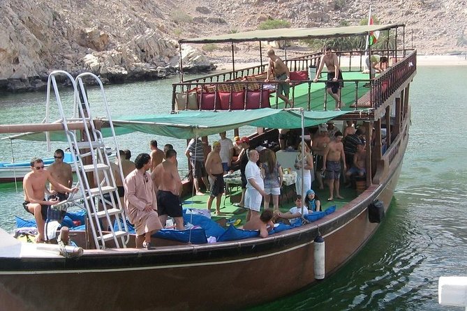 Half-Day Dhow Cruise - Who should book this dhow cruise (and who should think twice)