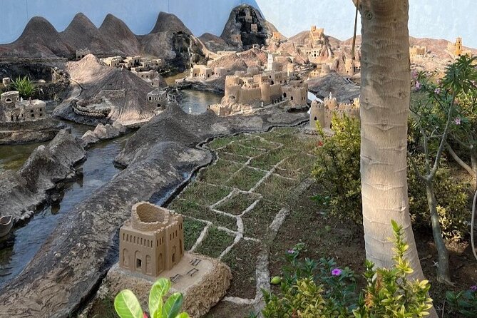 Half day Private Guided Tour in Muscat with Pickup - Al Alam Palace photo stop plus Portuguese fort views