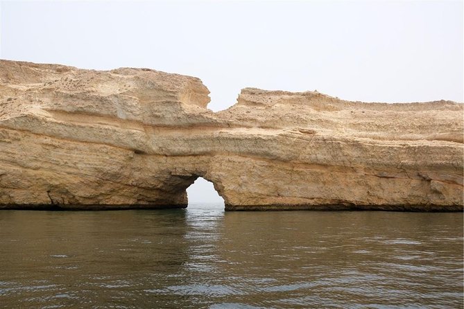 Historical Muscat Sunset Tour - Cruising past cemetery bay, Al Jalali Fort, Mirani Fort, and Alam palace