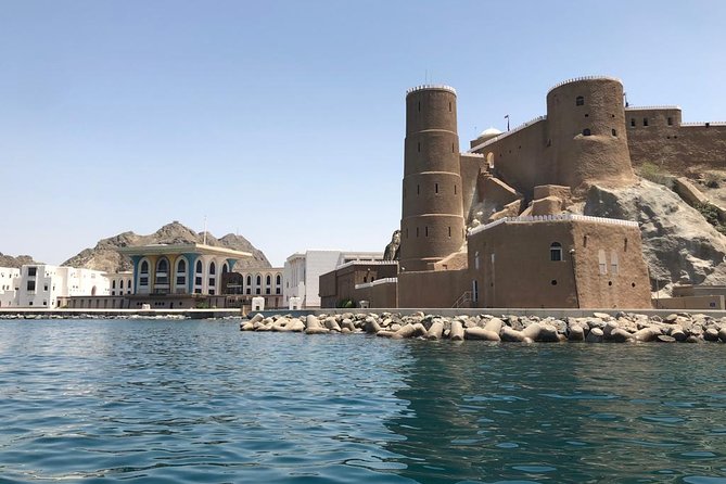 Historical Muscat Sunset Tour - How the host and captain shape the value