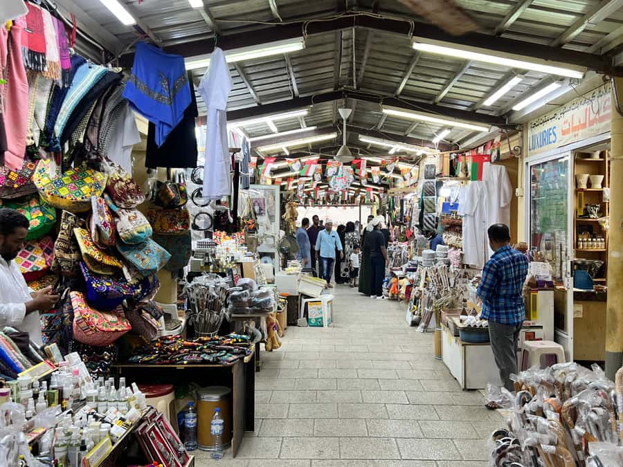Historical Salalah City Tour with Culture, Food & Shopping - Fruit farm stroll: Salalah’s tropical side in plain walking time