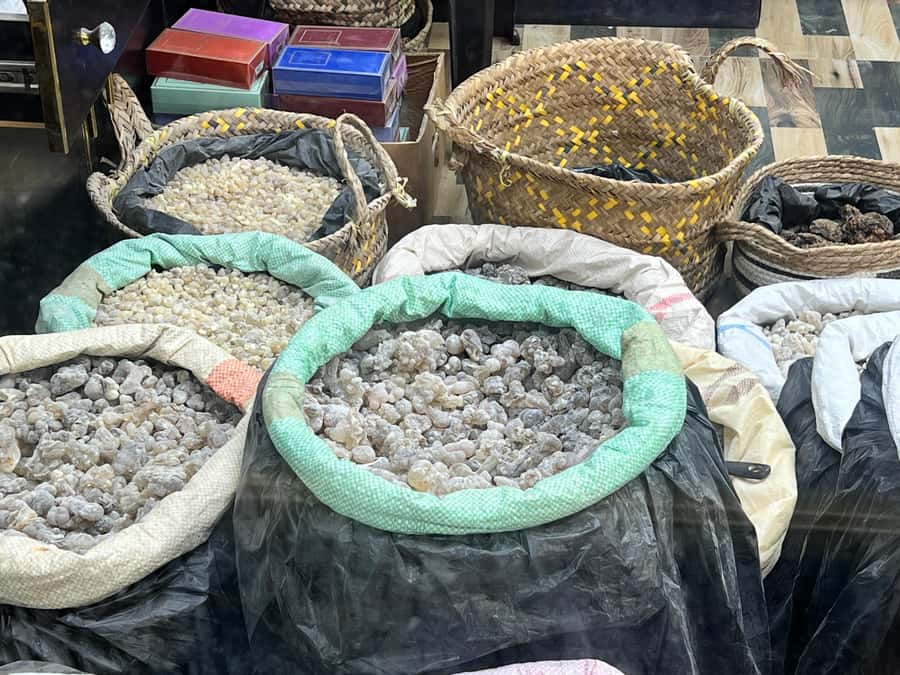 Historical Salalah City Tour with Culture, Food & Shopping - Salalah Grand Mall free time: shopping with a breather