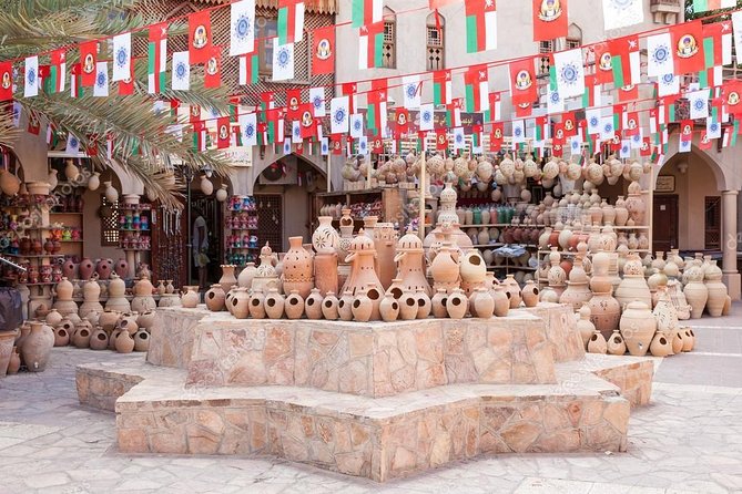 Jabl Shams with Nizwa for tours and sightseeing - Nizwa Souq and the fort exterior: start with real Oman life