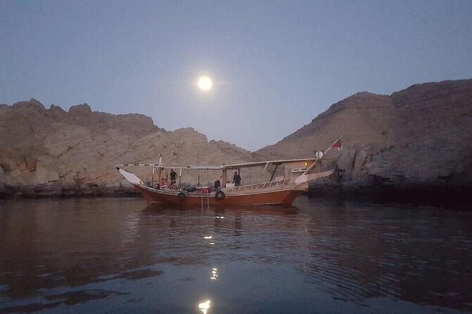 Khasab Dhow Cruise To Musandam Fjords With Lunch Onboard - Getting to the dhow: timing, pickup, and cruise-ship reality