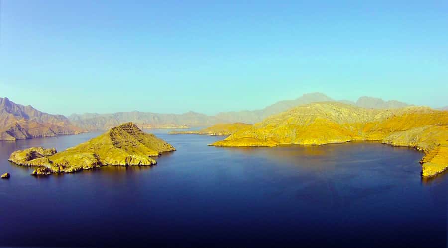 Khasab: Half-Day Dhow Cruise with Dolphin Watching - Timing and What 210 Minutes Feels Like