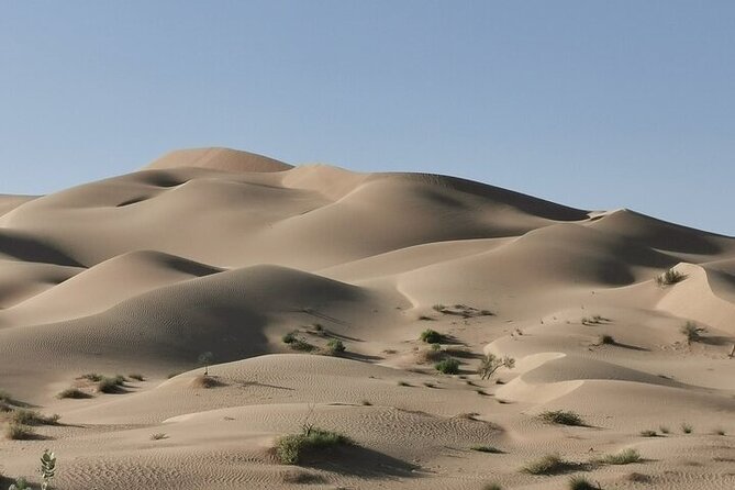 Luxury Sunset Desert Safari - Stop 3: Wubar, the Lost City site and the UNESCO story (about 2 hours)