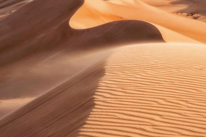 Luxury Sunset Desert Safari - The sunset finale: Arabic coffee or tea in the dunes