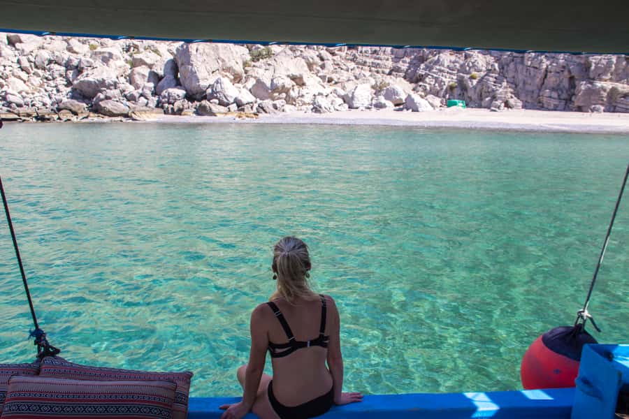 Musandam Khasab Full-Day Cruise with Transfers & Lunch - Lunch on board: Oriental buffet, fruits, and unlimited soft drinks