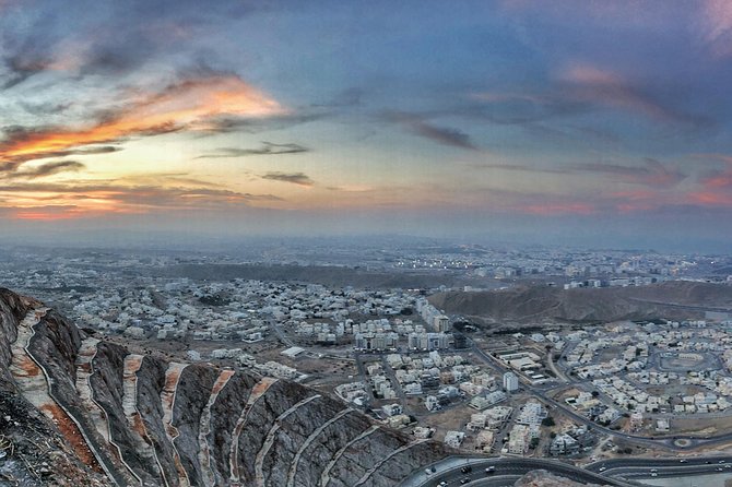 Muscat: City Highlights Experience with Transfer - Stop 5, Bait Al Zubair Museum: Weapons, Costumes, and a Village-Style Outdoor Area