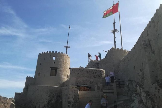 Muscat city tour (price per vehicle) - Royal Opera House plus Al Alam Palace: state power in daylight
