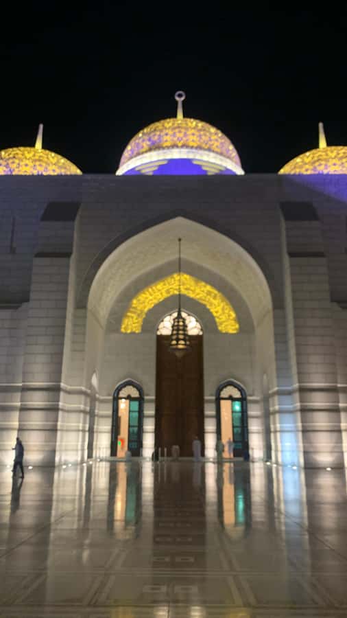 Muscat: Evening Group City Guided Tour with Free Dinner - Al-Mirani Fort and the fort views that explain Muscat’s maritime role