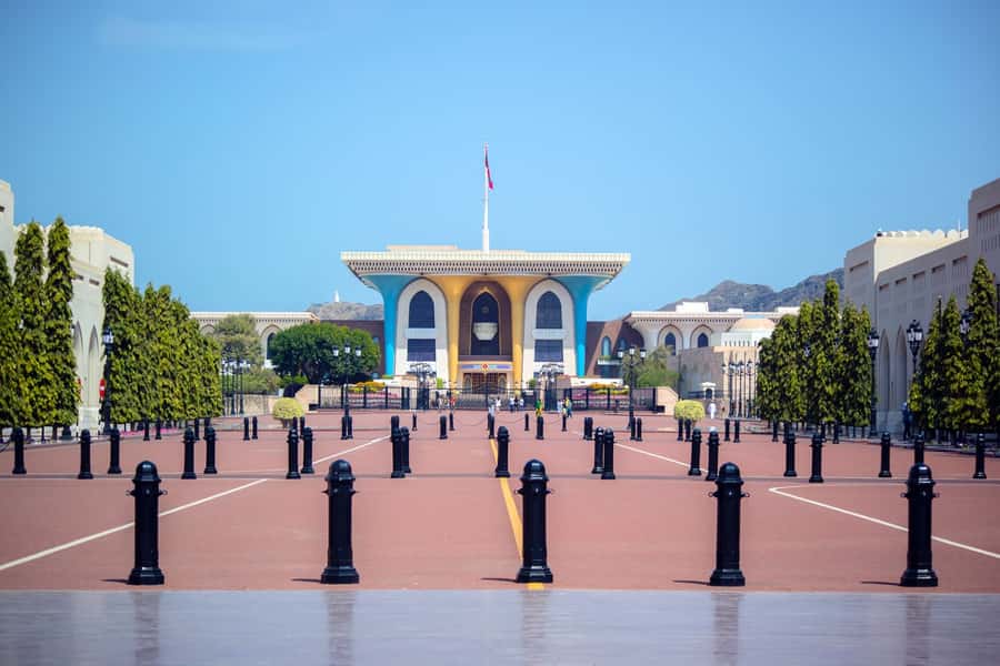 Muscat: Half-Day Sightseeing Essentials Tour and Audio Guide - The GPS audio guide that keeps you oriented