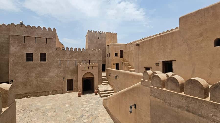 Muscat: Nizwa, Birkat Al Mouz & Oman Across Ages Museum - Transfers, timing, and why the private car is worth it