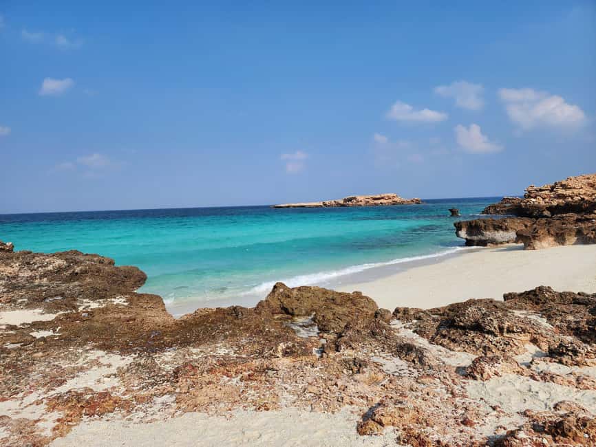 Muscat Oman: Snorkeling adventure to Daymaniyat Island - Safety and behavior rules, the stuff that makes the day better