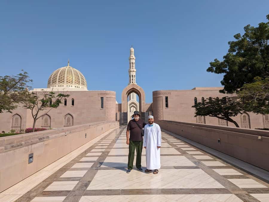 Muscat: Private City Guided Tour - Sultan Qaboos Grand Mosque: the main event, and why morning matters