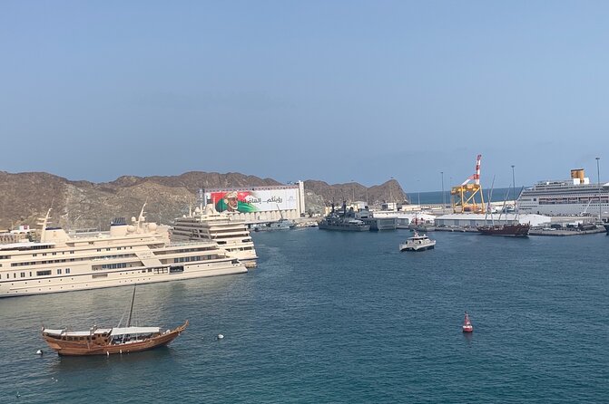 Muscat : Private morning tour in Muscat - Pickup, car comfort, and pacing that actually helps